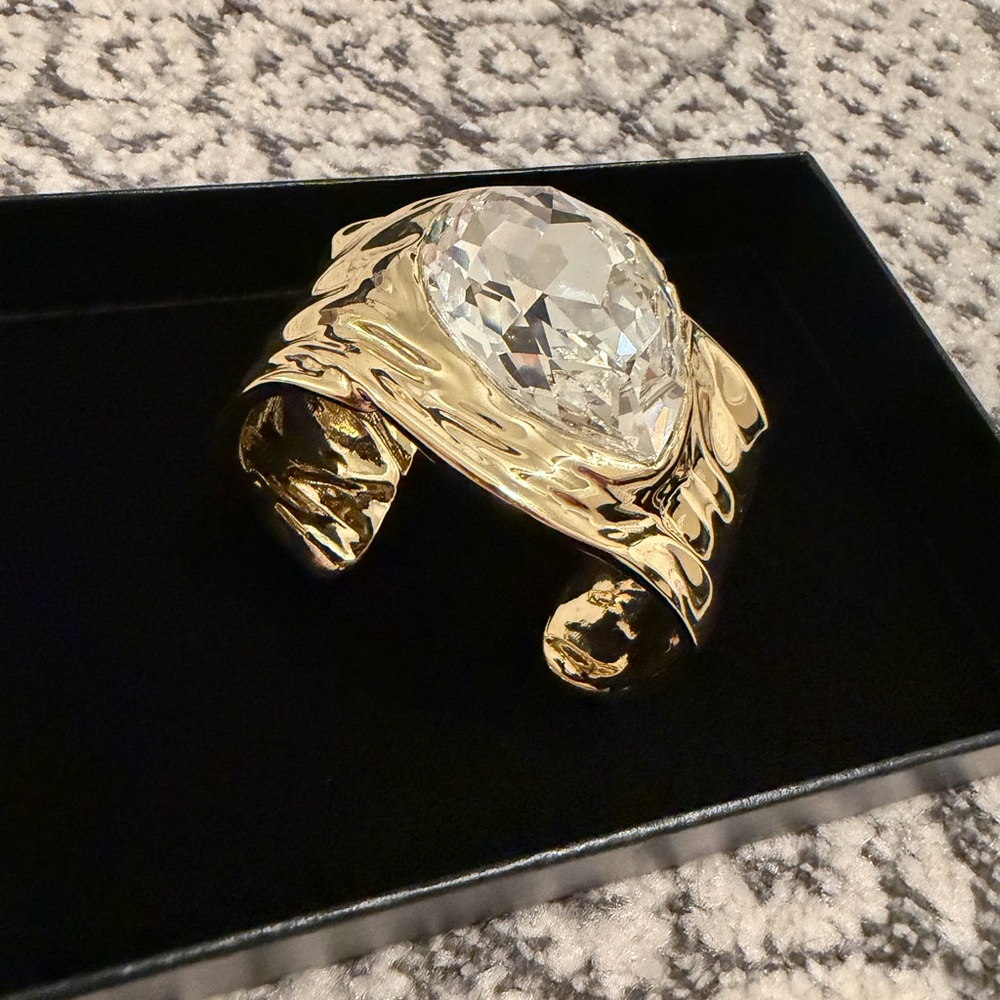 NWT WeWoreWhat Gold Hammered Crystal Pear Cuff Bracelet